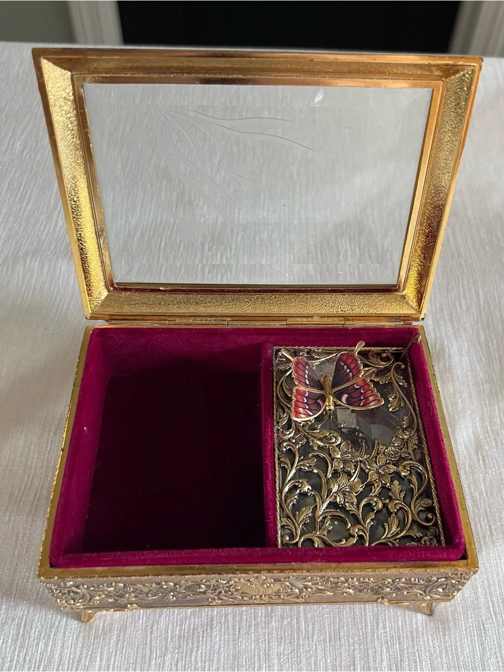 VTG Westland Enamel Butterfly Automaton Musical Jewelry Box Plays Memory